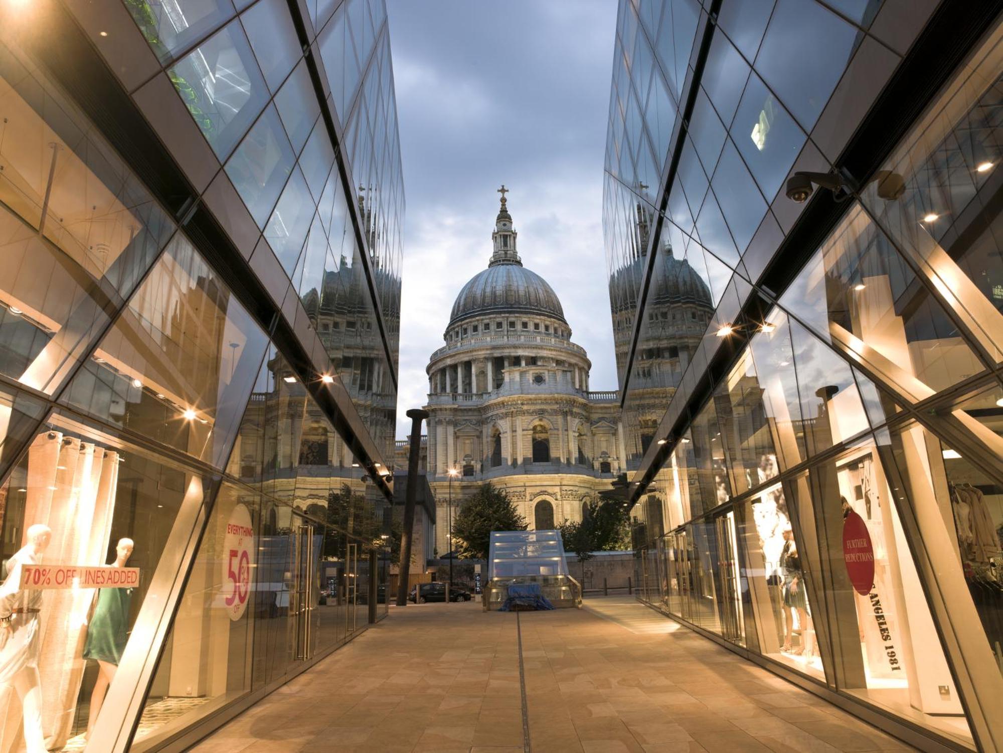 Tower Bridge Rainbow Suites London Exterior photo